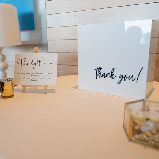 Caja de Tarjetas de Boda en Acrílico - "Thank You"
