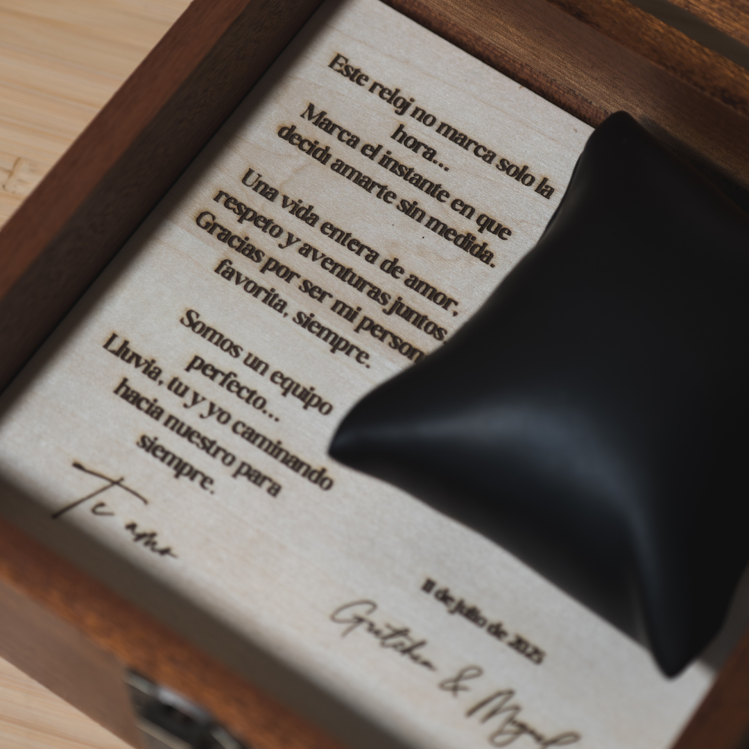 AMOR BONITO BOX – Caja para reloj y grabado personalizado
