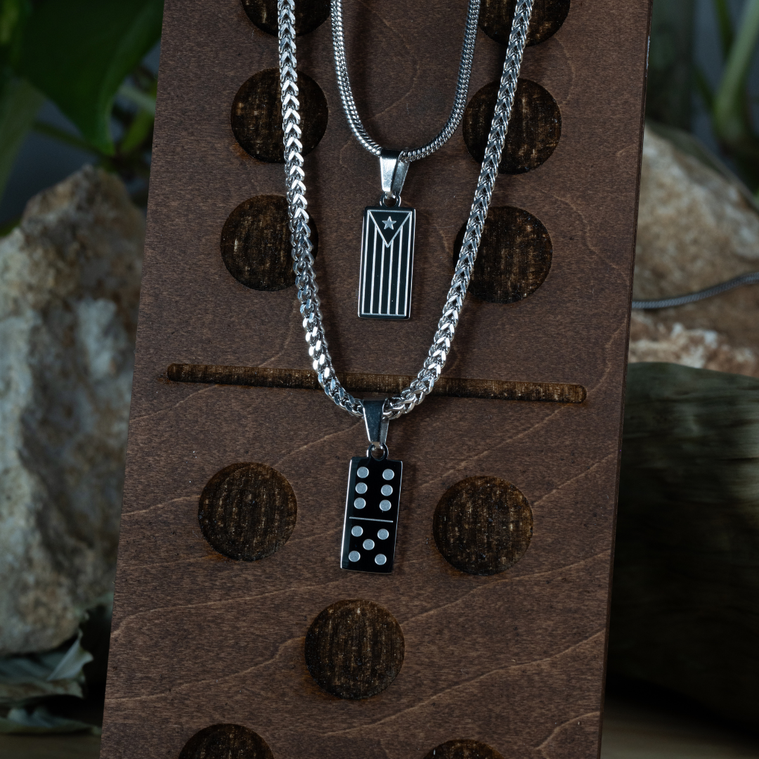 DOMINO & BANDERA NECKLACE