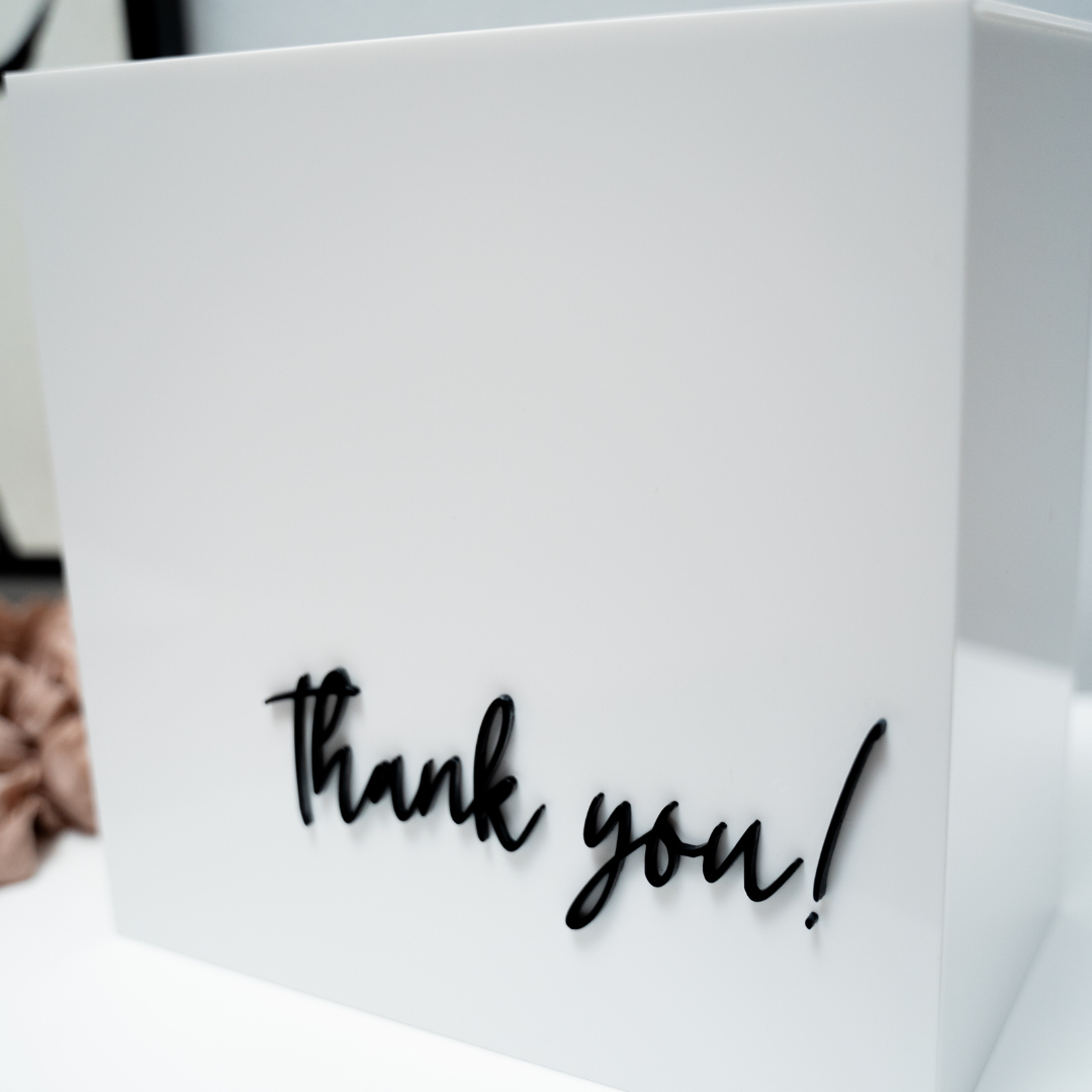 Caja de Tarjetas de Boda en Acrílico - "Thank You"